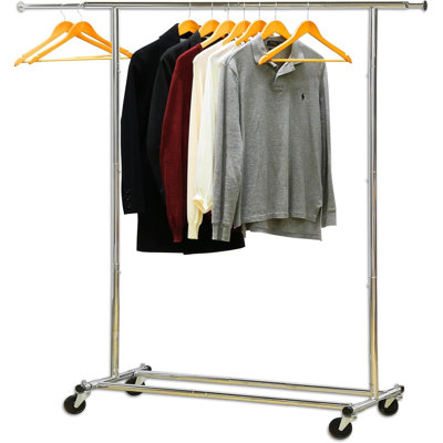 Porte-vêtements robuste