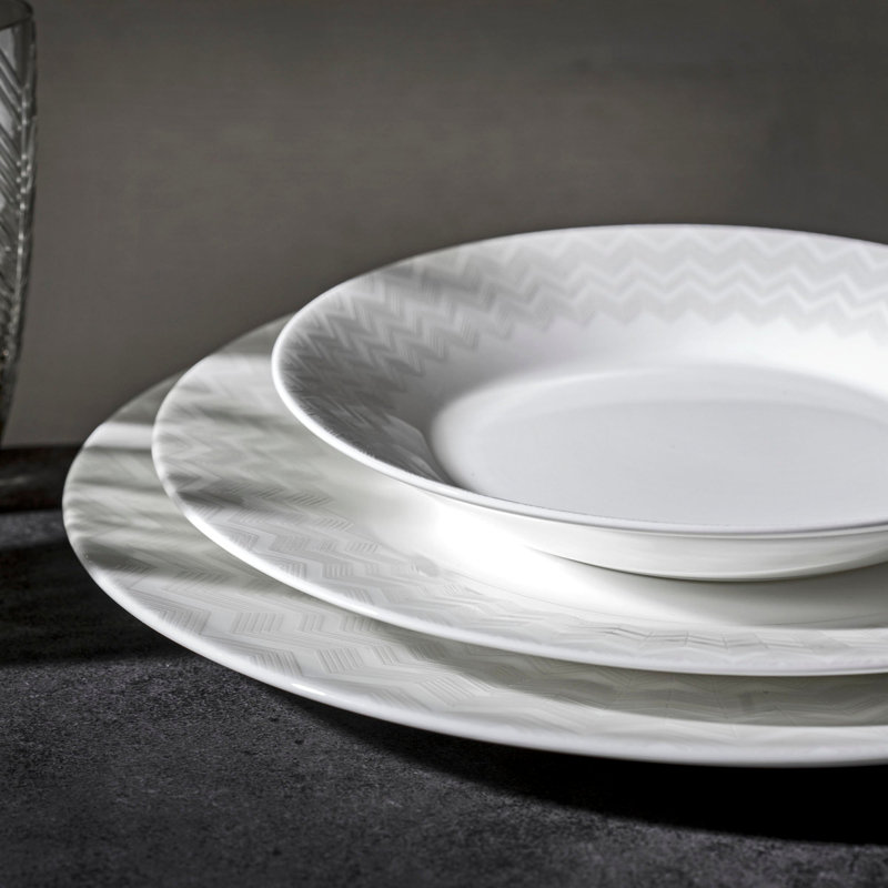 Missoni Soup Plates ZIG ZAG Set of 6  White diam. 8.5 in
