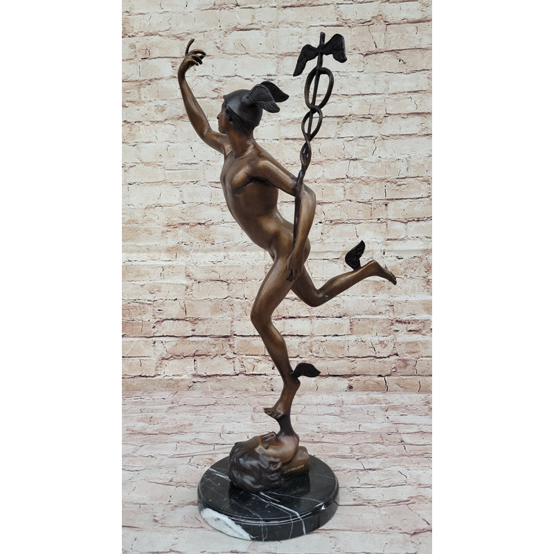 Figurines et sculptures Avynlee