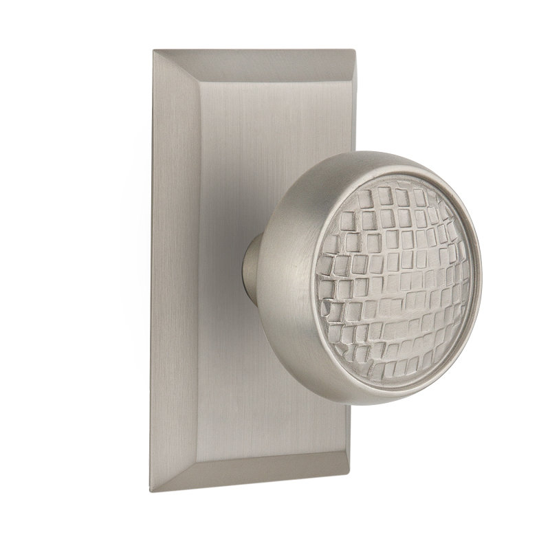 Studio Plate with Craftsman Door Knob, Satin Nickel