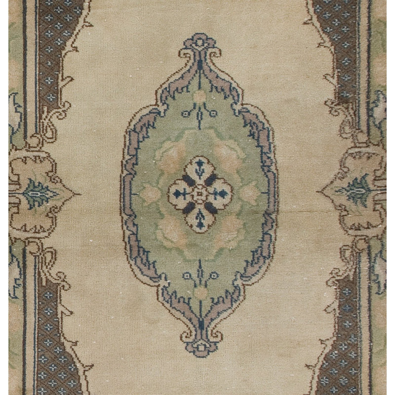 Tapis Baroque rétro fait à la main dans des couleurs douces