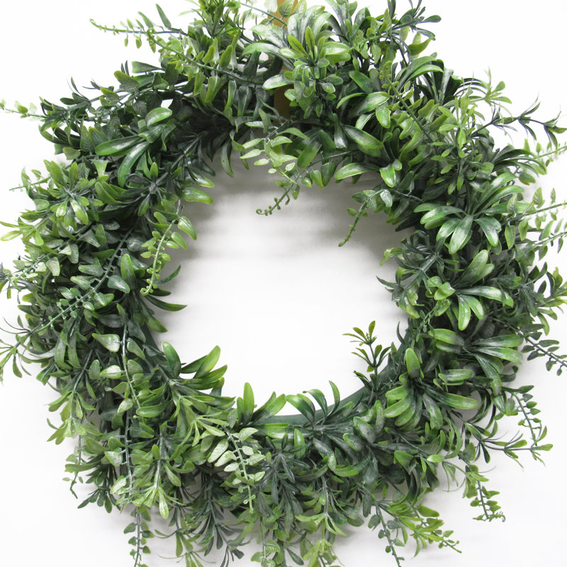 Couronne de fougères artificielles, H 18 po x l 18 po x P 3,75 po