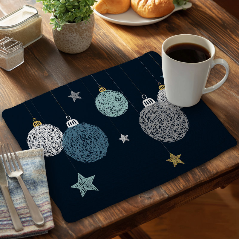 Ensemble de 4 napperons en polyester tressé - motif boule de Noël