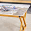 Table basse avec motif de marbre lisse sur la surface, table de salon