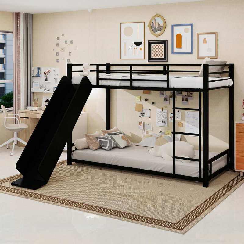 Lit superposé simple robuste en métal avec glissade - Conception peu encombrante pour les enfants et les adolescents, cadre durable pour jouer et dormir, assemblage facile, disponible en noir