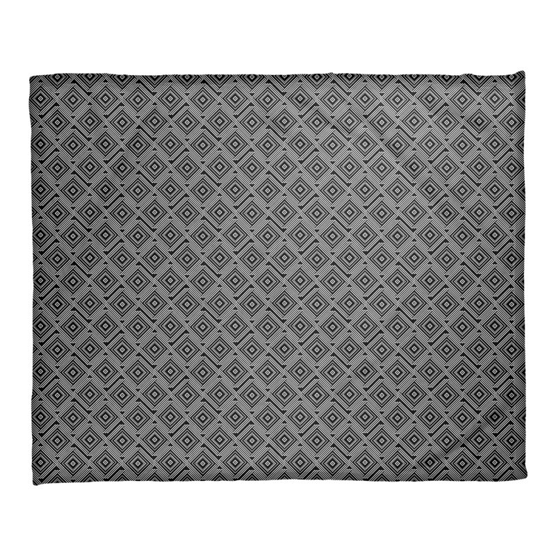 Couverture polaire Katelyn Elizabeth, L 52,5 po x L 62,5 po, Blanc