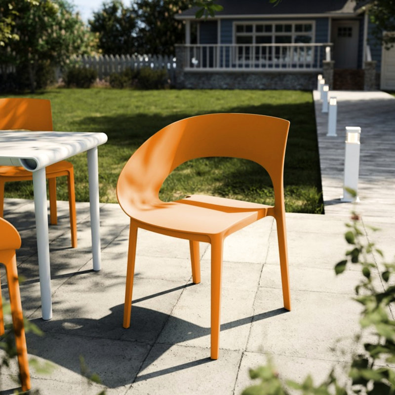 Chaise tropicale orange à un côté en polypropylène pour les salles à manger, les chaises de soutien lombaire, les jardins, le nettoyage sans entretien