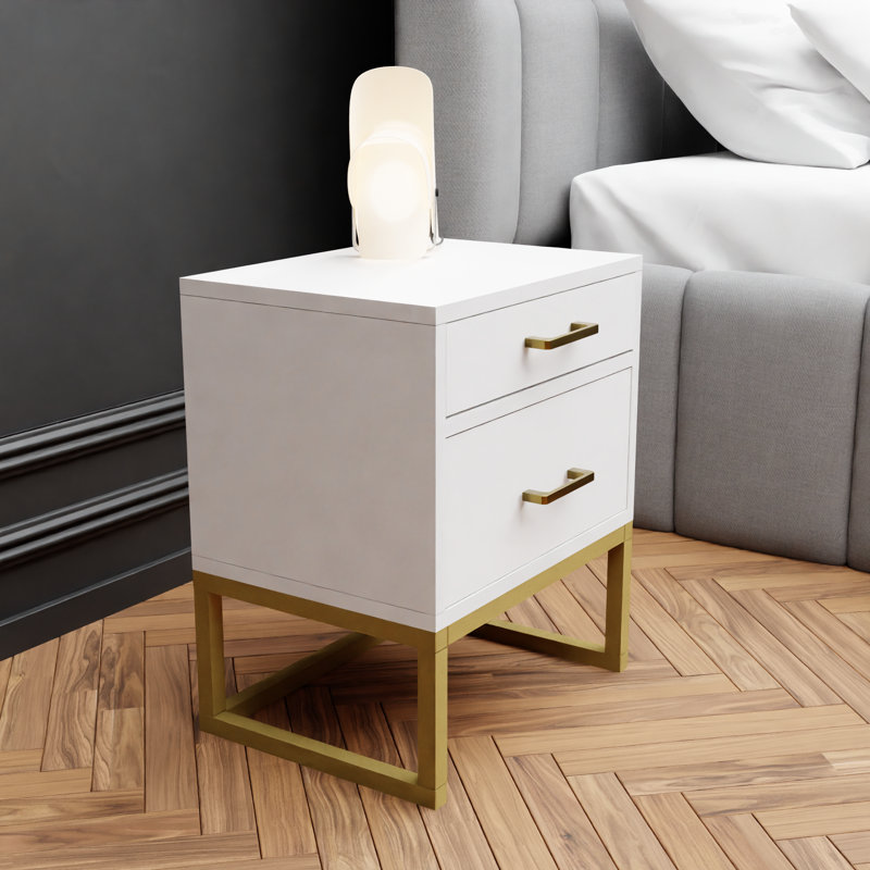 Mekenna 40cm W Metal Bedside Table, Matt White/gold