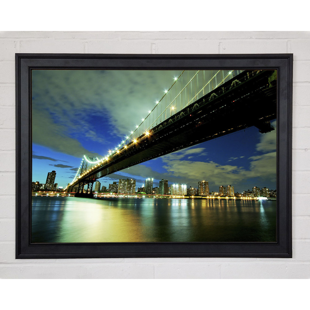 New York Brooklyn Bridge von unten Gerahmter Druck