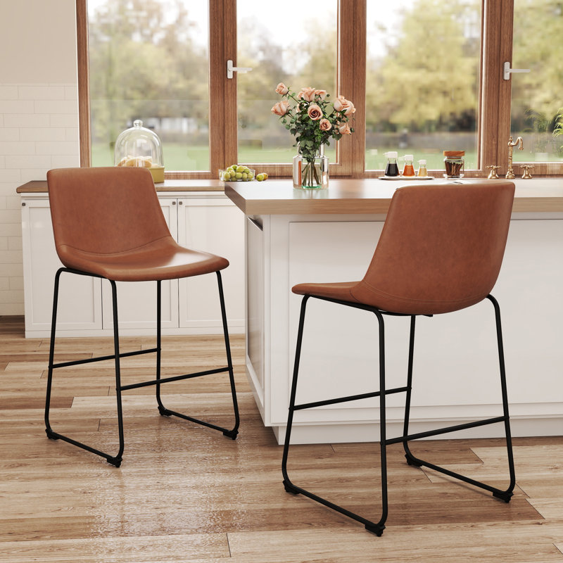  Tabouret de comptoir en cuir synthétique moderne de 25,4 po de hauteur avec pieds et repose-pieds en métal, Brun, 2