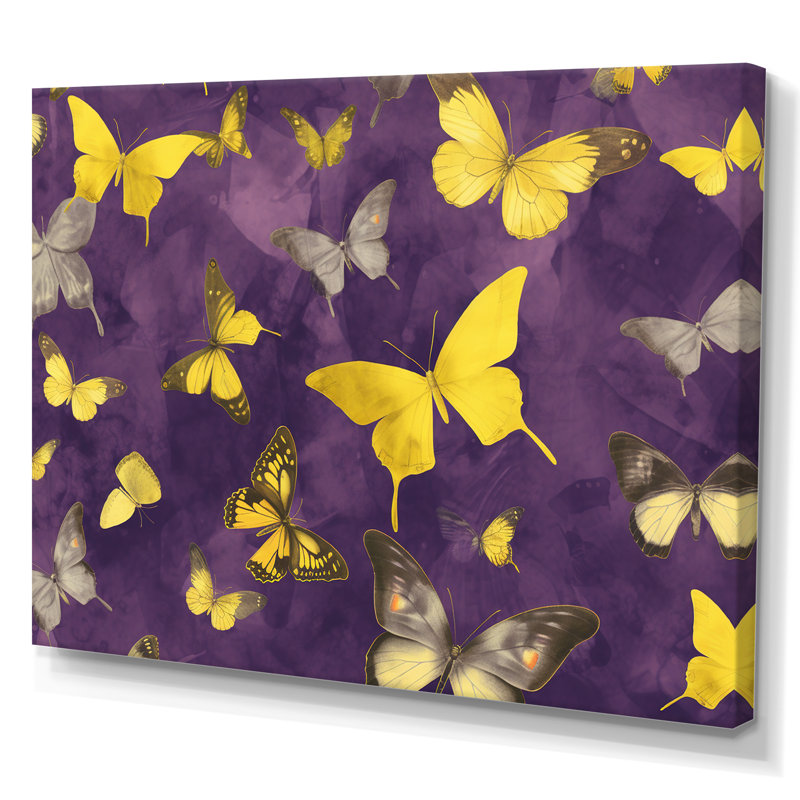 Papillon jaune et mauve, H 34 po x l 44 po x P 1,5 po, Toile tendue