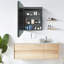 Armoire à pharmacie murale sophistiquée avec miroir anti-buée et lumière DEL