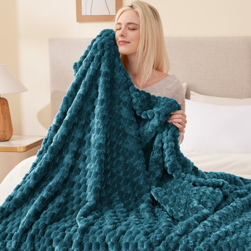EXQ Home Teal Soft Fleece King Blanket Cozy Throw for Bed, Turtle Shell, King, Teal