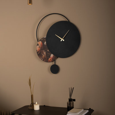 Horloge murale élégante en métal 21,3 po x 27,2 po | Fabrication 100% acier, épaisseur: 0,05 pouce | Décoration élégante, parfaite pour le salon et le bureau, design durable et intemporel