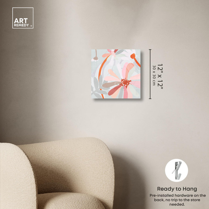 «Blush Petals», toile grise boho par Art Remedy, Toile tendue, H 12 po x l 12 po