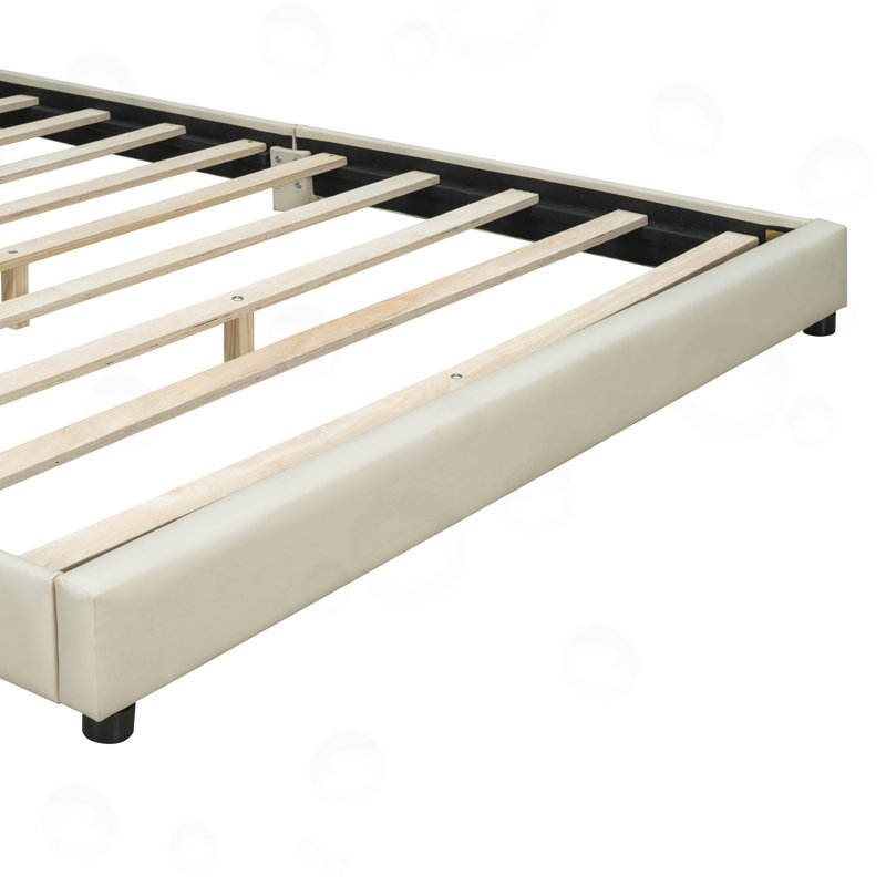 Lit tapissier grand et simple TG