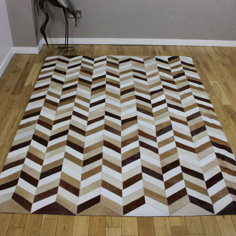 Patchwork 5AD270DC066E44C2ACF161205FD325EF Cowhide Rug