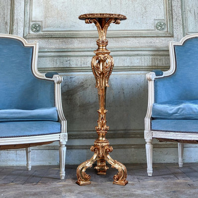 Gladstone Manor Plant Stand