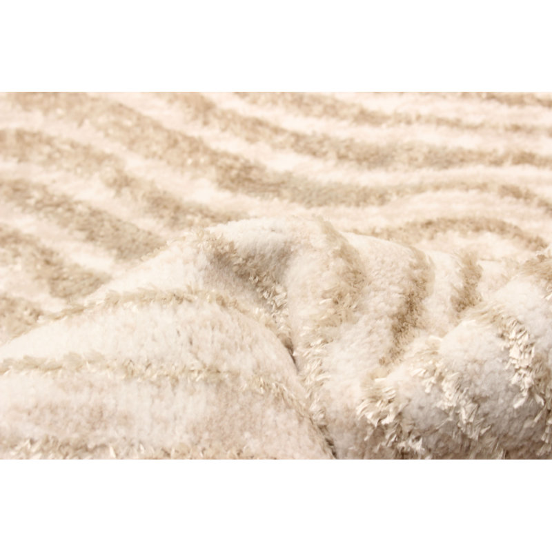 Metzli Ivory Rug, Rectangle 5' x 8'