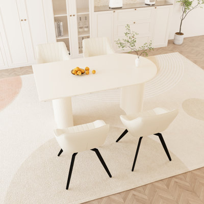 Ensemble de salle à manger moderne en MDF avec table crème et chaises beiges pour l'élégance de la cuisine et de la maison