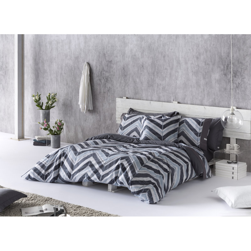 Talamantes Chevron / Zig Zag Duvet Cover, Double Duvet Cover, Tea