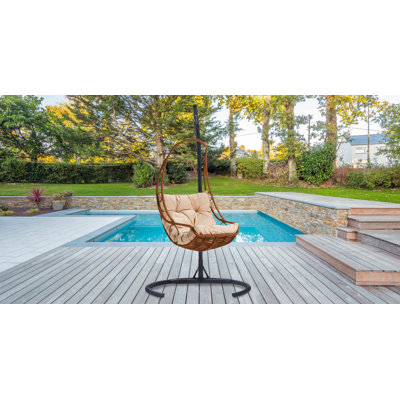 Fauteuil à œufs avec support Coleene