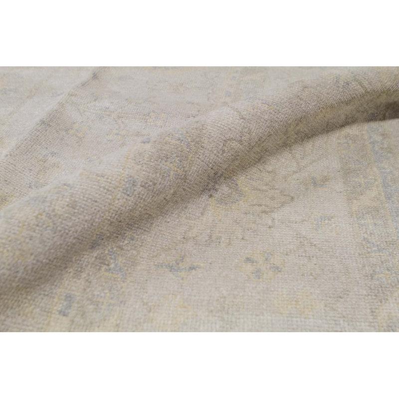 Hand-Knotted High-Quality Light Gray and Light Gray Area Rug