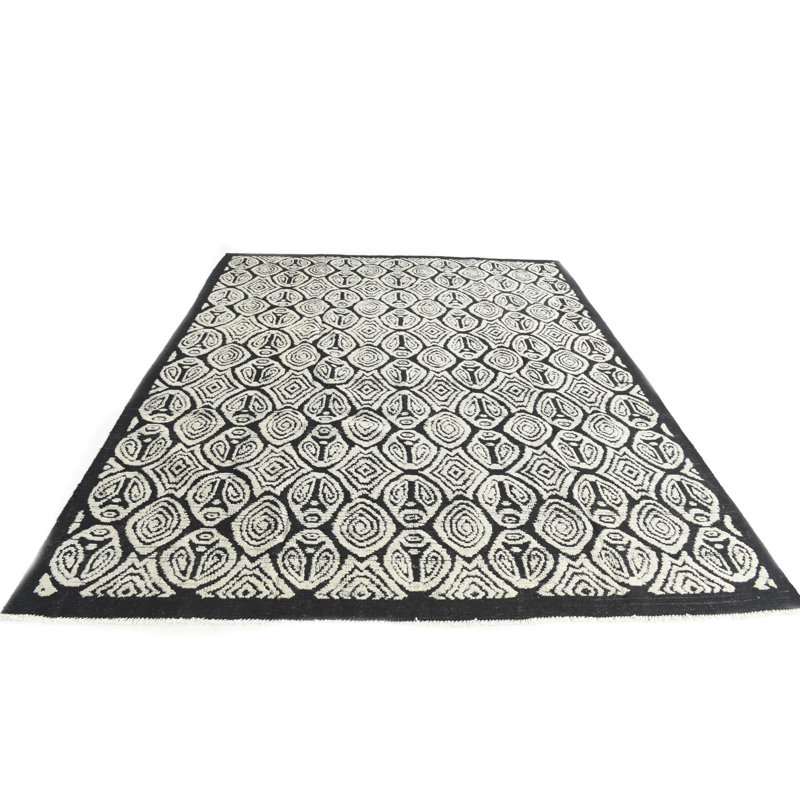 Odea Black Rug