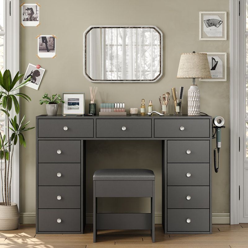 Bureau de coiffeuse sans miroir, coiffeuse de maquillage avec 11 tiroirs et station de charge, meuble-lavabo blanc avec rangement pour la chambre à coucher, bureau d'ordinateur pour la chambre à coucher