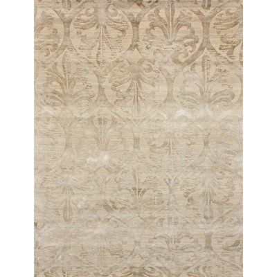 Hand Knotted Damask Area Rug in Green/Amber