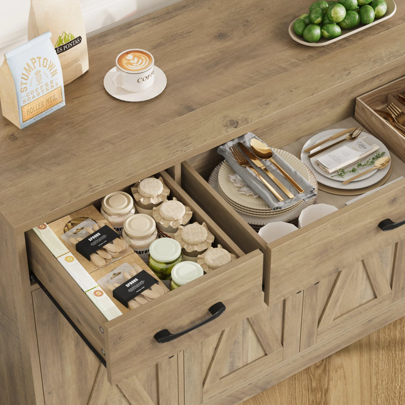 Buffet 55,1 po à 3 tiroirs et tablettes réglables Adra, Brun