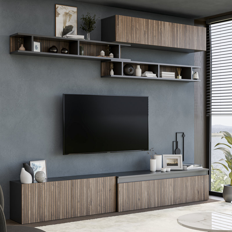 Bravo Entertainment Centre, Brown