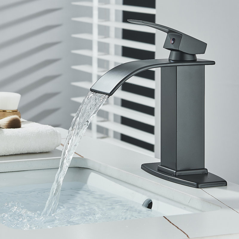 Single-handle Bathroom Faucet, Matte Black, 1.2 GPM