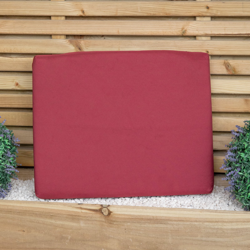 Outdoor Lounge Chair with Cushions, Red
