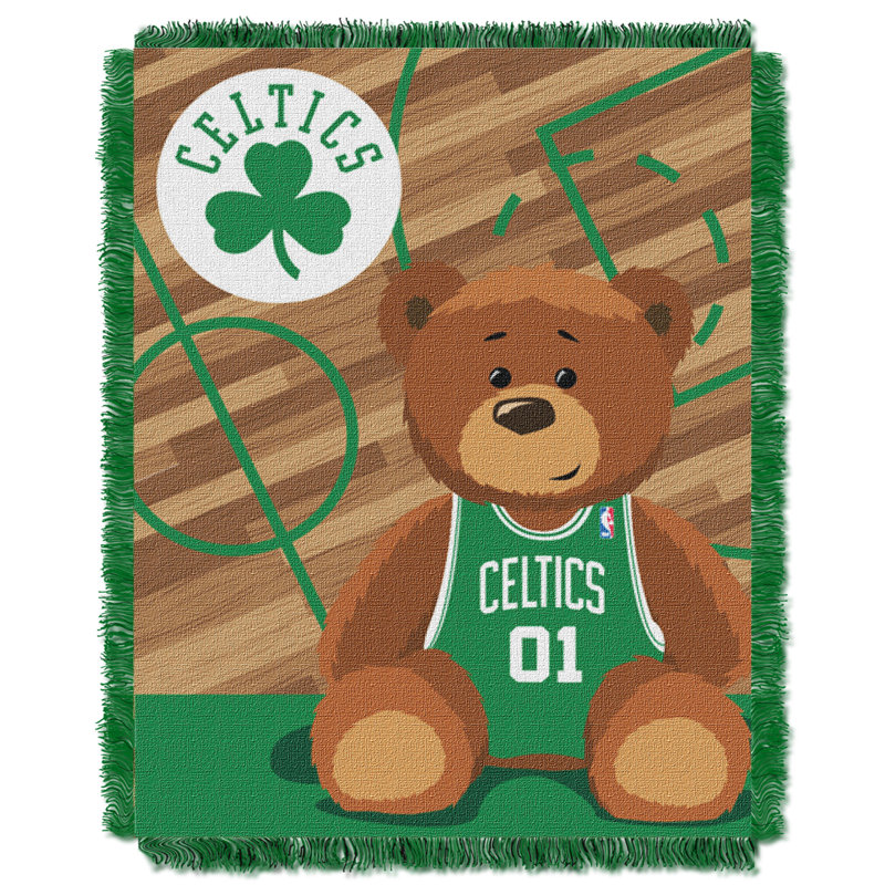 Jeté de bébé celtics half court NBA