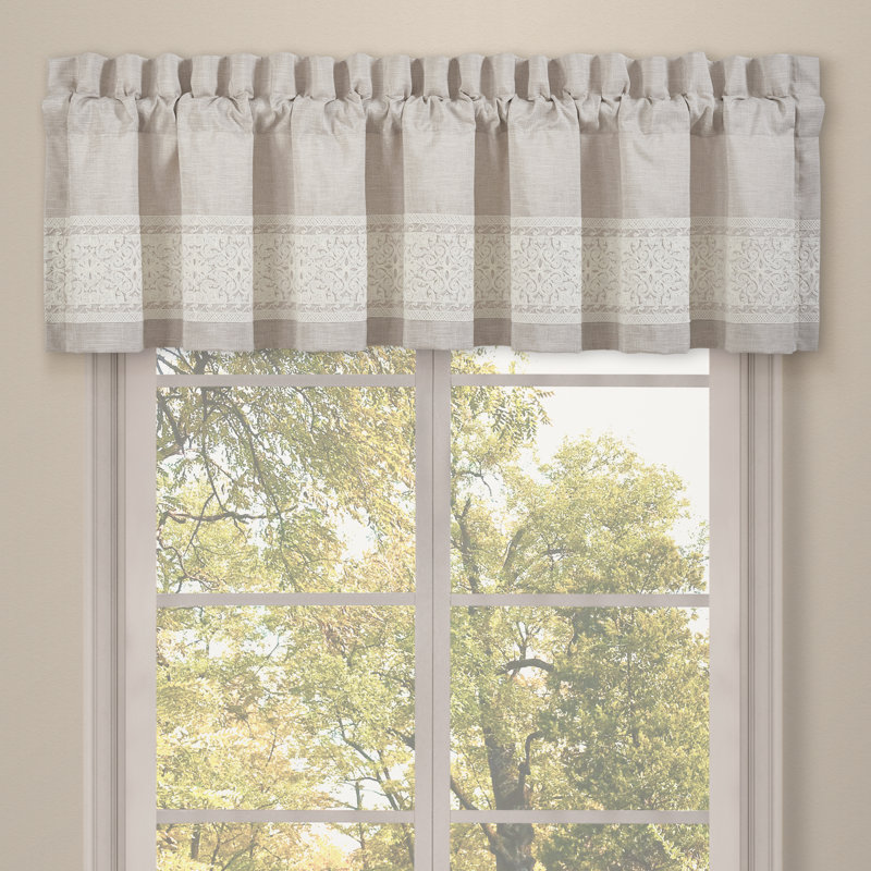 Lauralynn Window Straight Valance