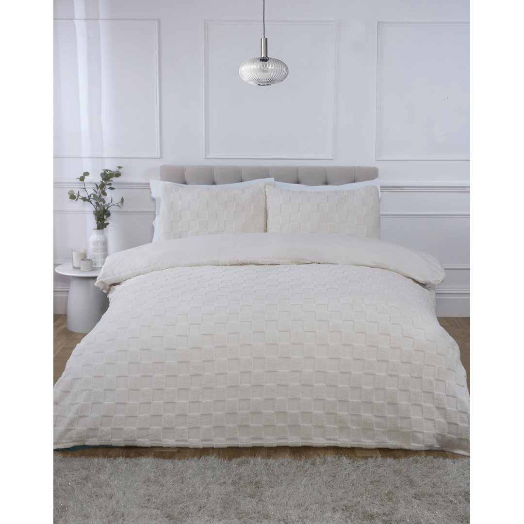 Luxury Check Teddy Fleece Polyester Chequered Duvet Cover Set with Pillowcases Included