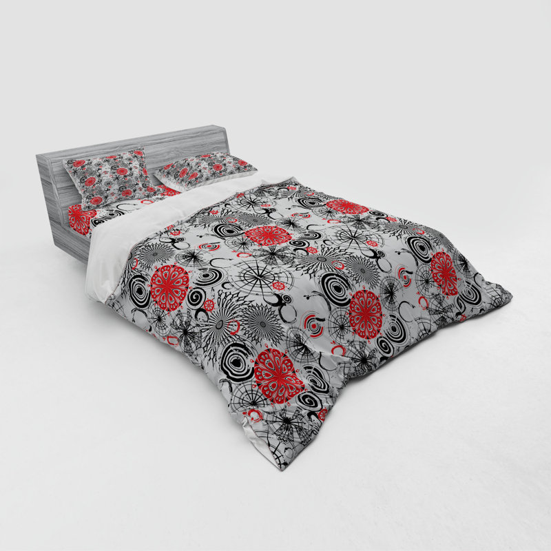 Eclectic Polyester Geometric Shapes Duvet Cover, Queen Duvet Cover + 3 Additional Pieces