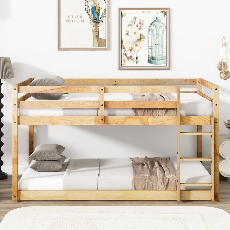Lit simple au-dessus d'un lit mezzanine - Maximisez l'espace de rangement dans votre chambre à coucher et améliorez l'ambiance intérieure