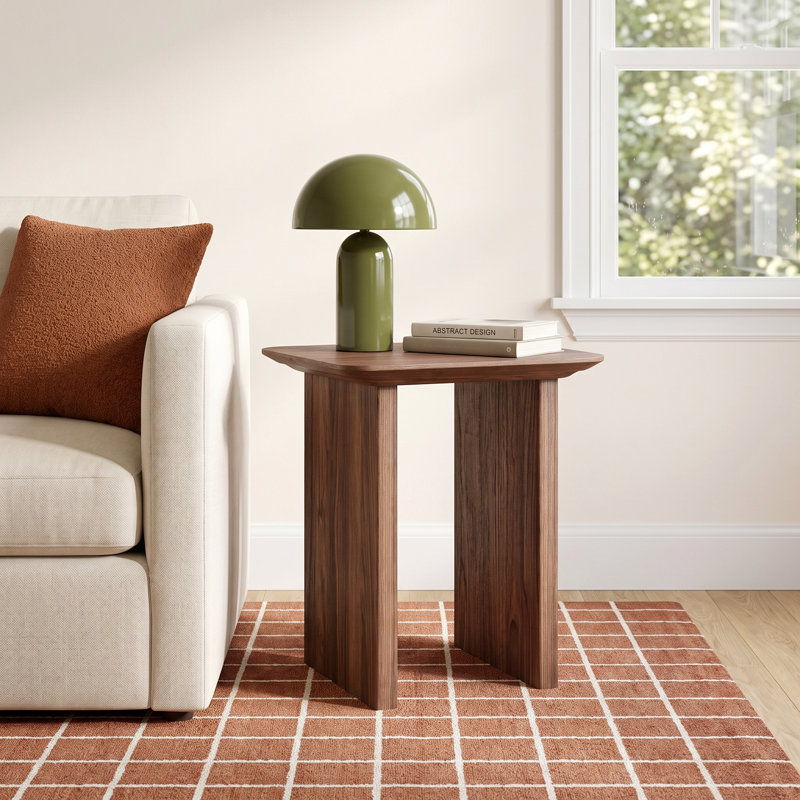 Benson 20" Side Table In Walnut