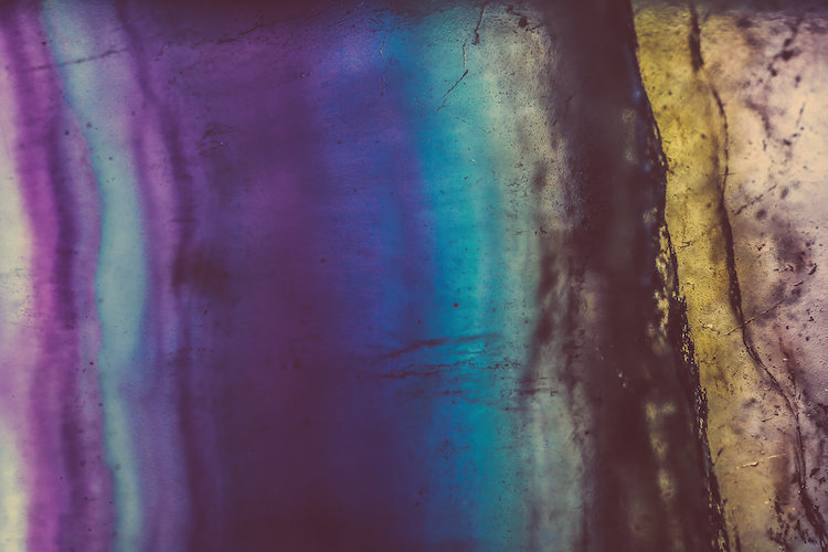 « blue mauve fluorite », impression, H 18 po x l 26 po x P 1,5 po, Toile avec cadre noir