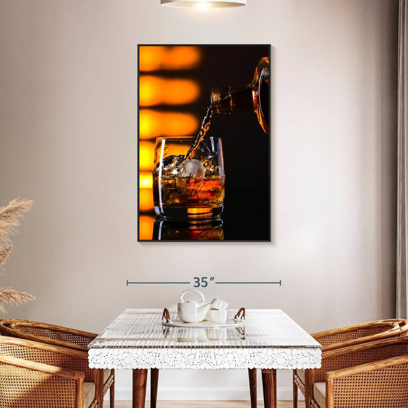 Whisky et glace, 31 po x 46 po, Cadre flottant noir