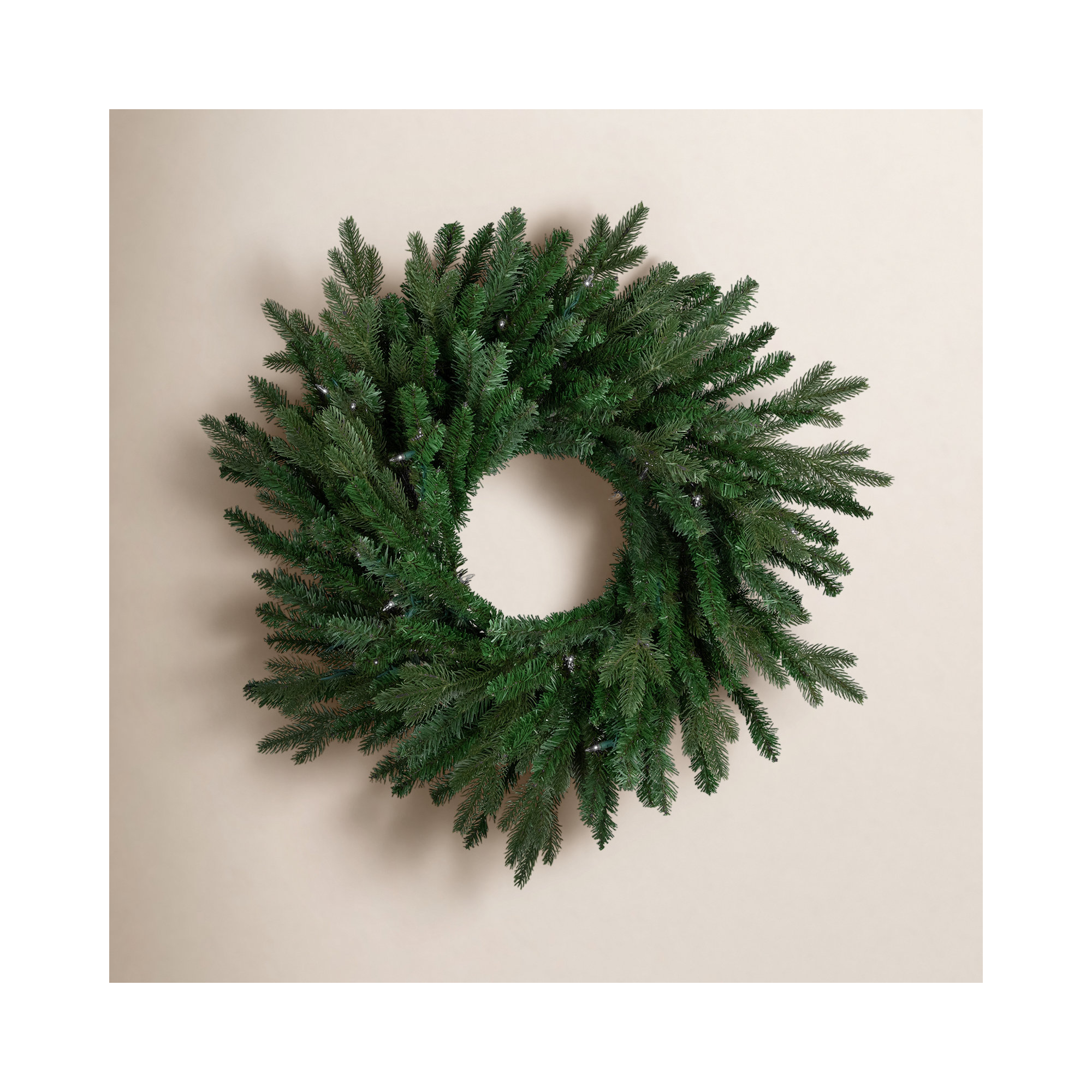 Pre-Lit Grande Spruce Artificial Christmas Wreath Clear Lights, 24" H x 24" W x 6" D