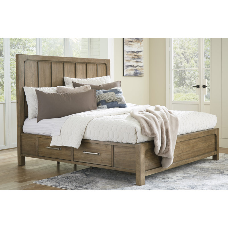 Très grand lit à panneau avec rangement, commode et miroir Cabalynn California