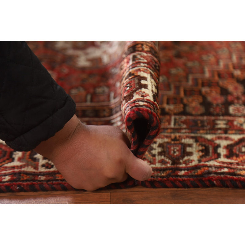 Tapis traditionnel géométrique rouge