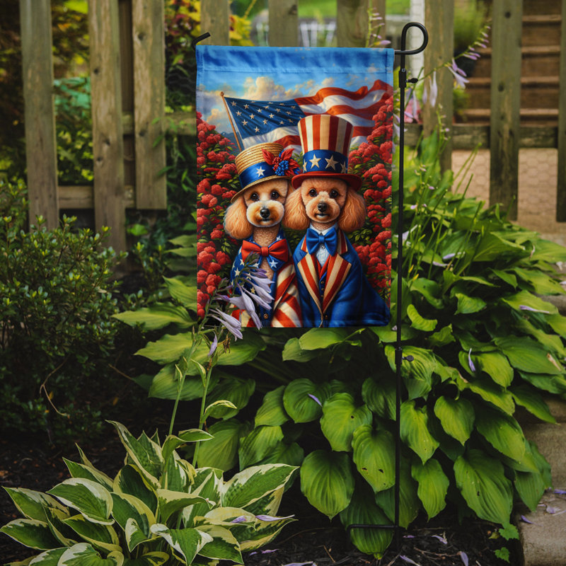 Drapeau All American Garden, Caniche