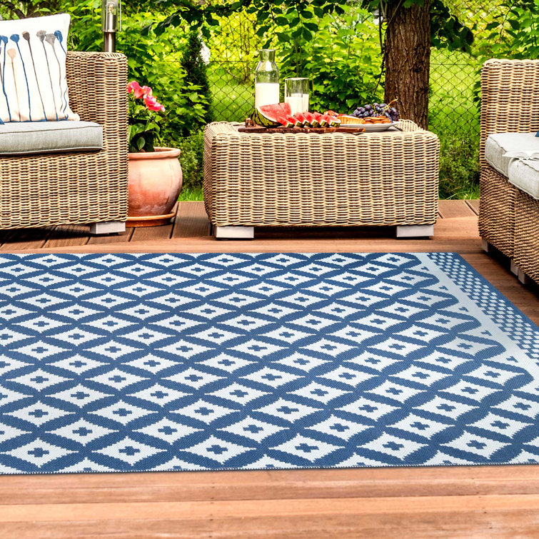 Superior Montane Modern Geometric Lattice Blue Indoor/ Outdoor Area Rug ...