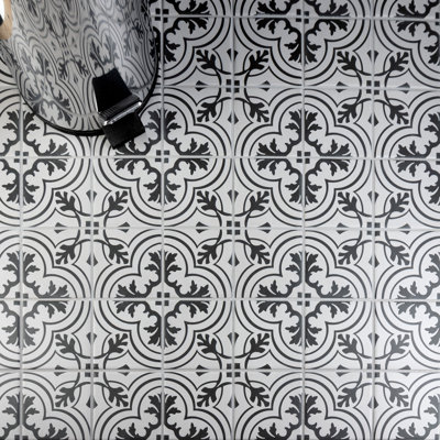 Twenties Mini 4" x 4" Ceramic Patterned Wall & Floor Tile