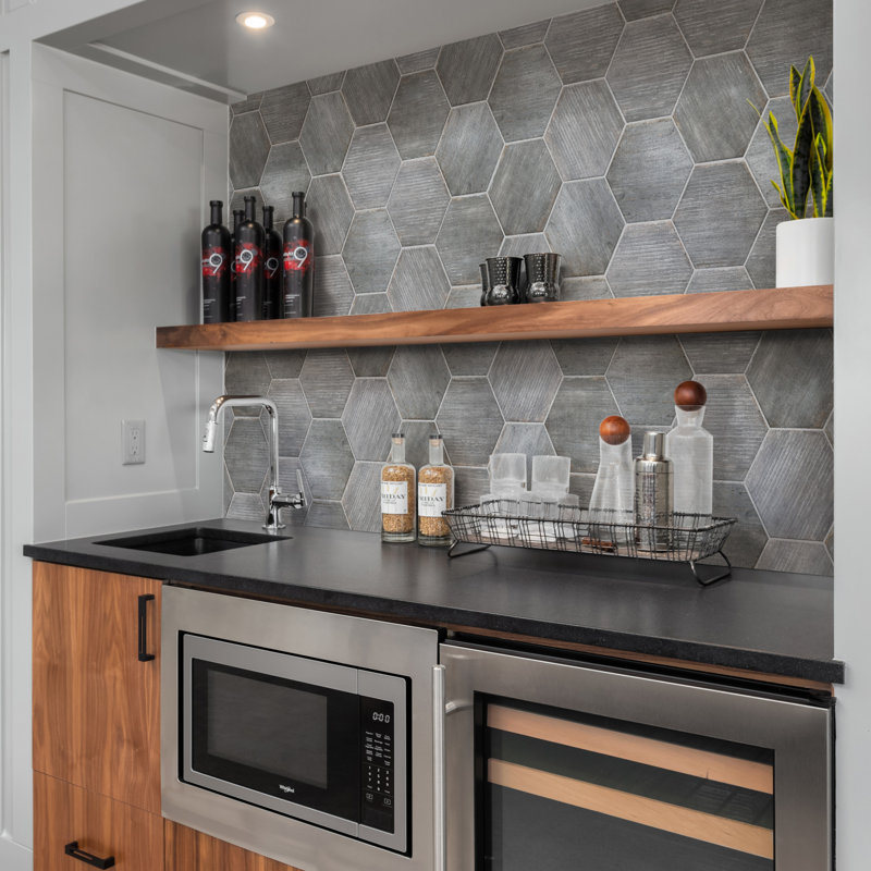 Retro 7" x 8" Porcelain Wood Look Wall & Floor Tile, Cendra