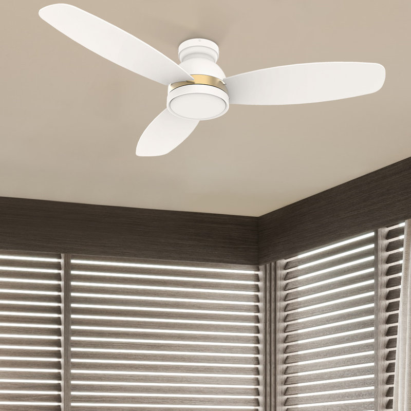 Ventilateur de plafond encastré à DEL à 3 pales de 52 po avec télécommande et ensemble d'éclairage inclus, Blanc